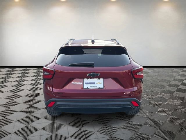 Used 2025 Chevrolet Trax RS w/ Driver Confidence Package FWD image 6
