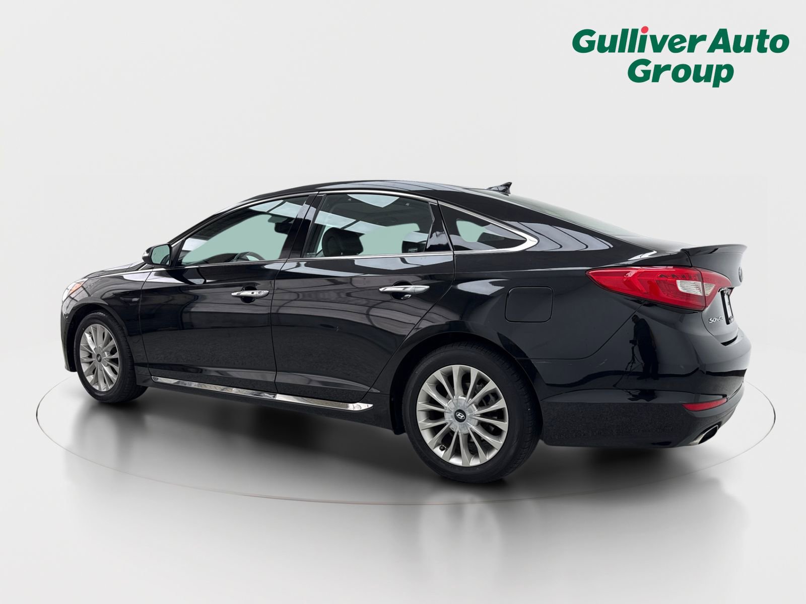 Used 2015 Hyundai Sonata Limited w/ Option Group 05 FWD image 4