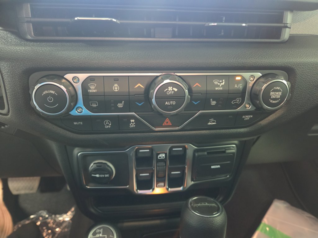 New 2027 Jeep Gladiator Sport AWD/4WD image 22