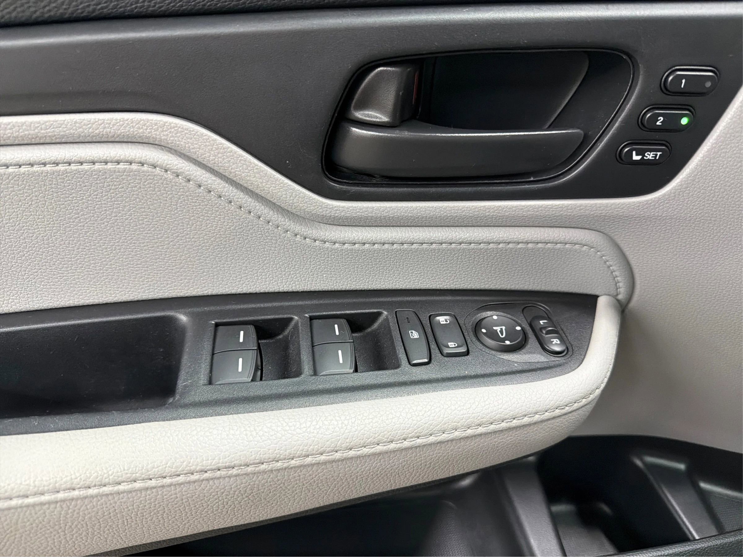 Used 2019 Honda Odyssey EX-L image 30