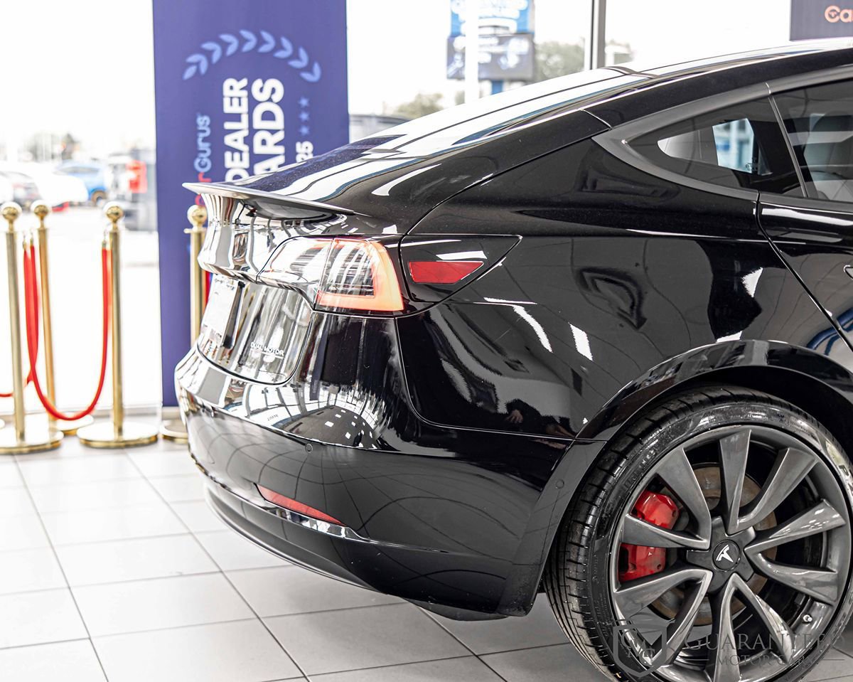 Used 2018 Tesla Model 3 Performance AWD/4WD image 16