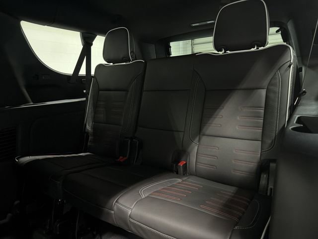 New 2026 GMC Yukon XL AT4 Ultimate w/ LPO, Illumination Package image 17