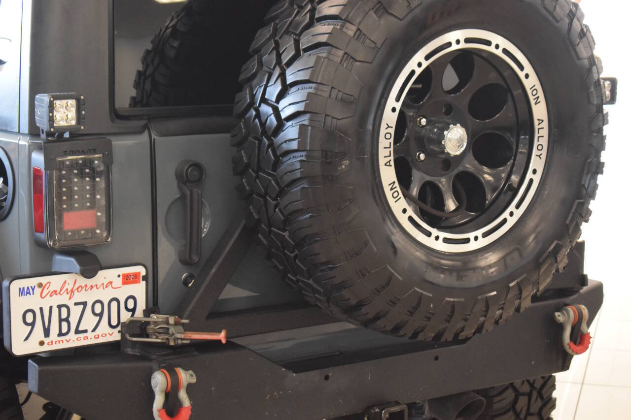 Used 2014 Jeep Wrangler Unlimited Sport w/ Quick Order Package 24S AWD/4WD image 61