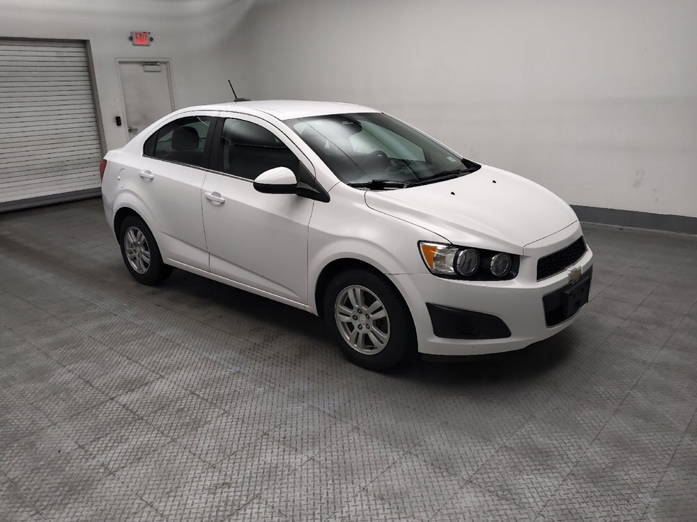 Used 2016 Chevrolet Sonic LT FWD image 11
