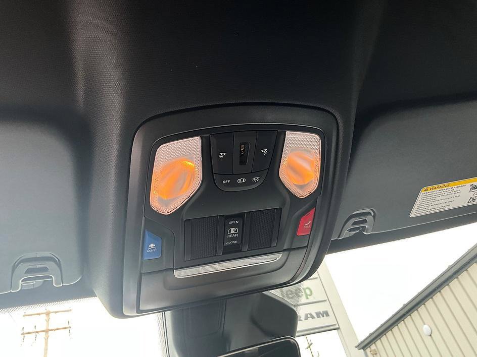 New 2026 RAM 1500 Express AWD/4WD image 27