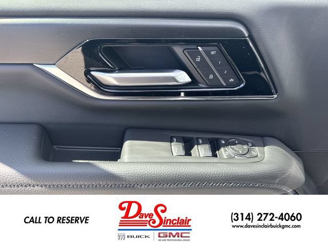 New 2026 GMC Yukon XL Denali w/ Denali Reserve Package AWD/4WD image 13