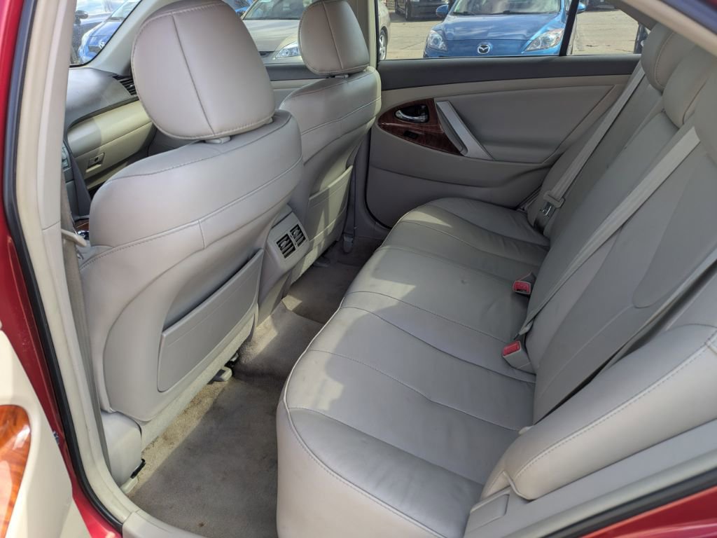 Used 2009 Toyota Camry XLE image 10