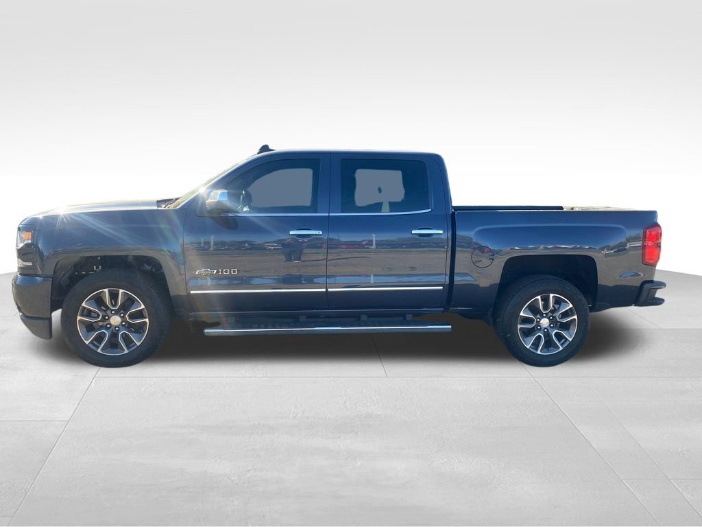 Used 2018 Chevrolet Silverado 1500 LTZ Z71 w/ Centennial Edition image 2