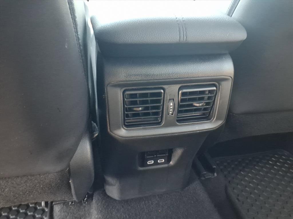 Used 2024 Toyota RAV4 Adventure image 7