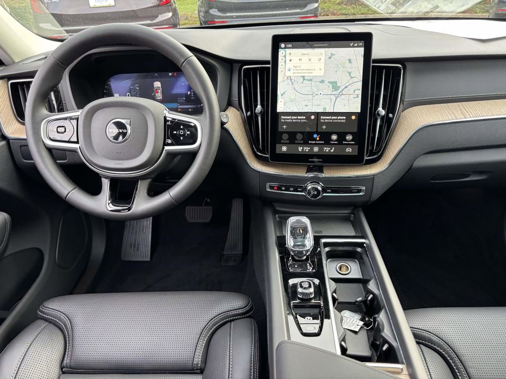 New 2026 Volvo XC60 B5 Ultra w/ Protection Package Premier image 27