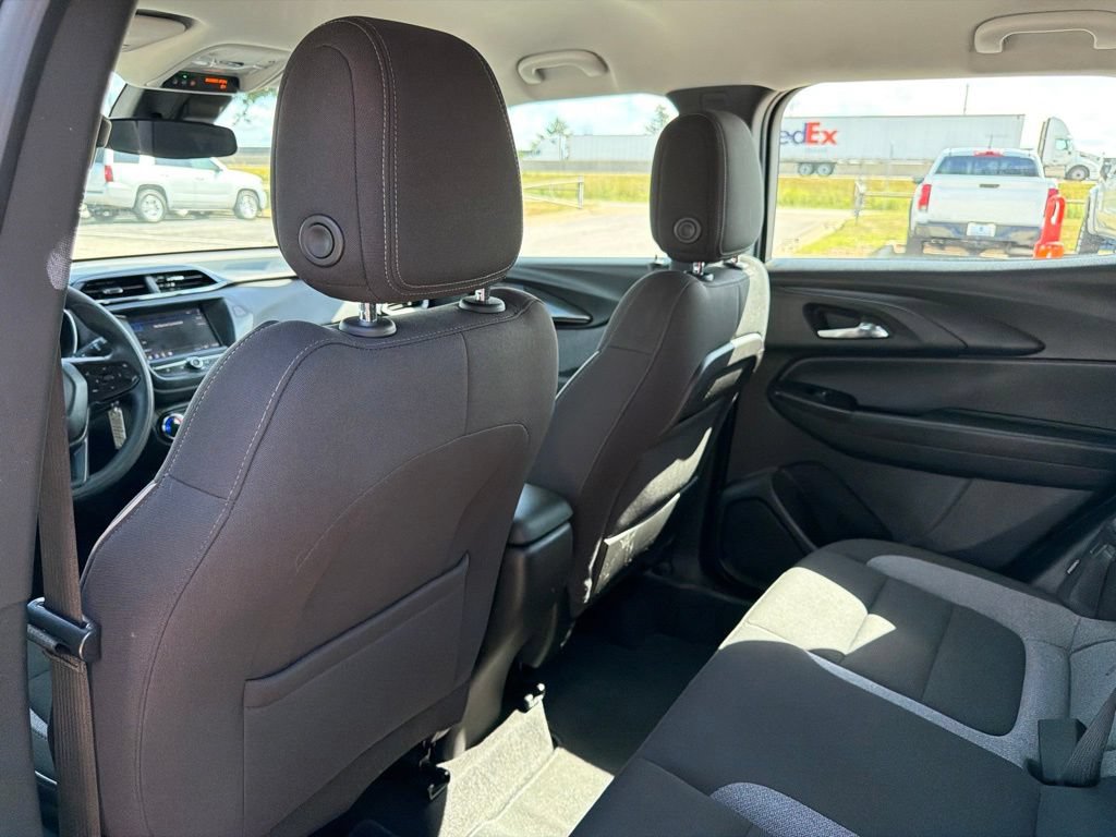Used 2023 Chevrolet TrailBlazer LS FWD image 12