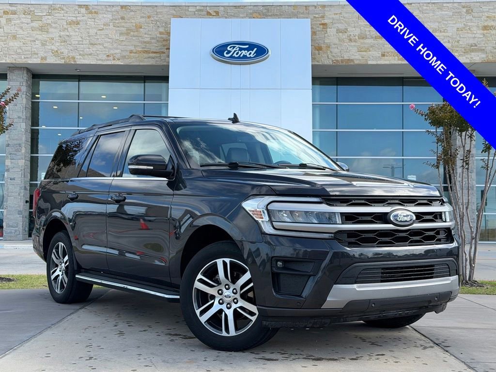 Used 2022 Ford Expedition XLT RWD image 1
