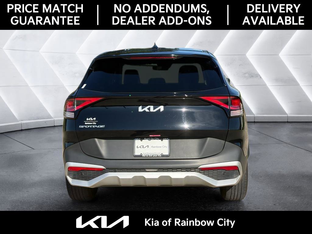 Used 2025 Kia Sportage EX FWD image 5