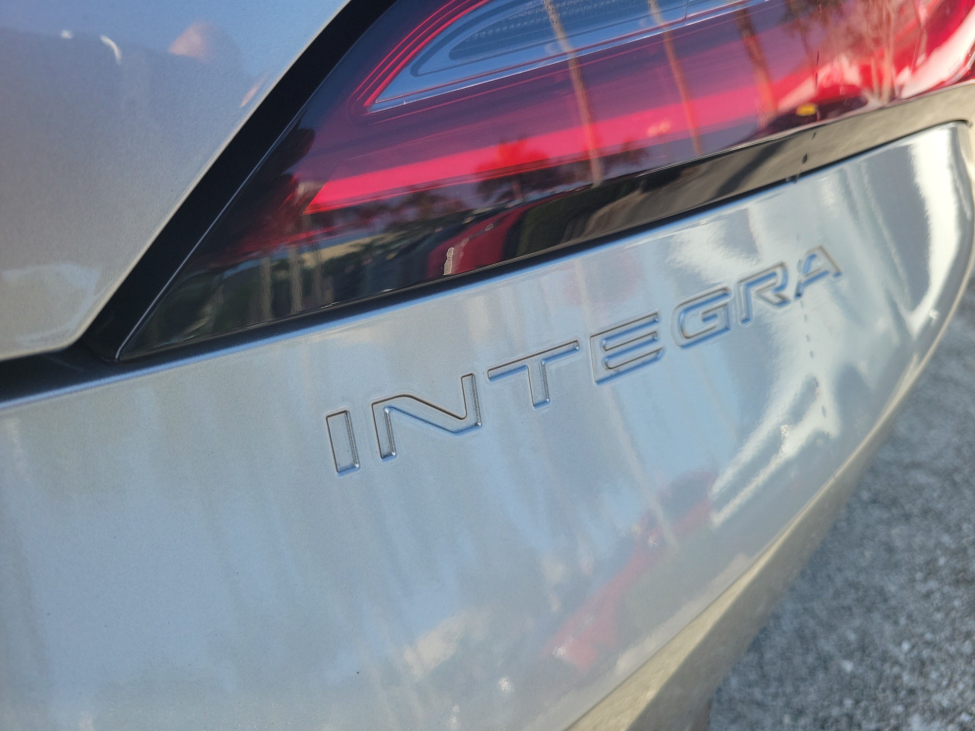 Used 2025 Acura Integra FWD image 9