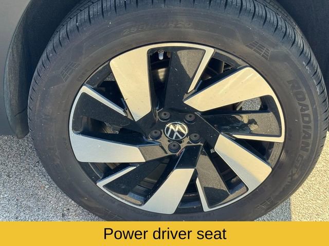 Used 2024 Volkswagen Atlas Cross Sport SE image 8