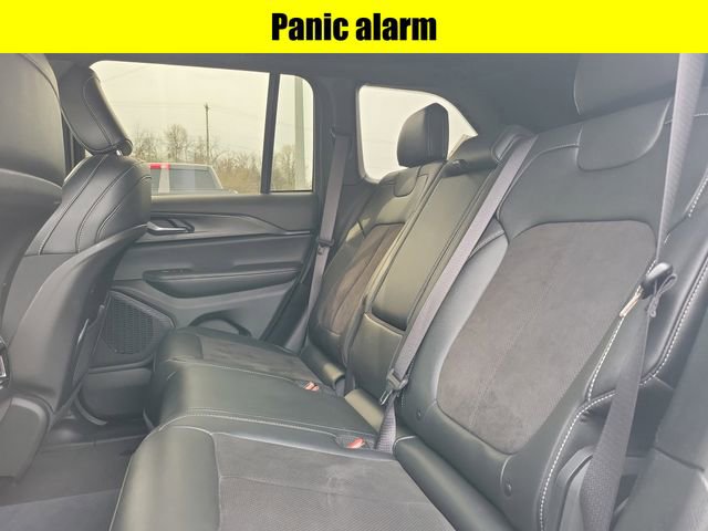 Used 2023 Jeep Grand Cherokee Altitude image 25