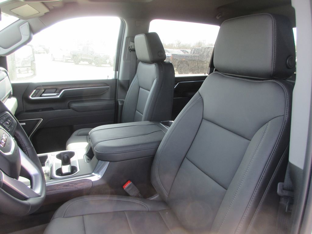 New 2026 GMC Sierra 2500 SLT image 13