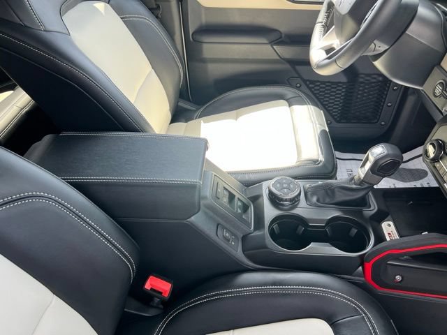 New 2026 Ford Bronco Outer Banks w/ Sasquatch Package AWD/4WD image 24