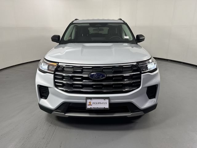Used 2026 Ford Explorer Active AWD/4WD image 26