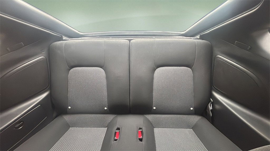 Used 2004 Hyundai Tiburon GT image 11