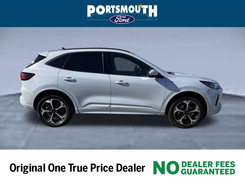 Used 2025 Ford Escape ST-Line Elite image 6