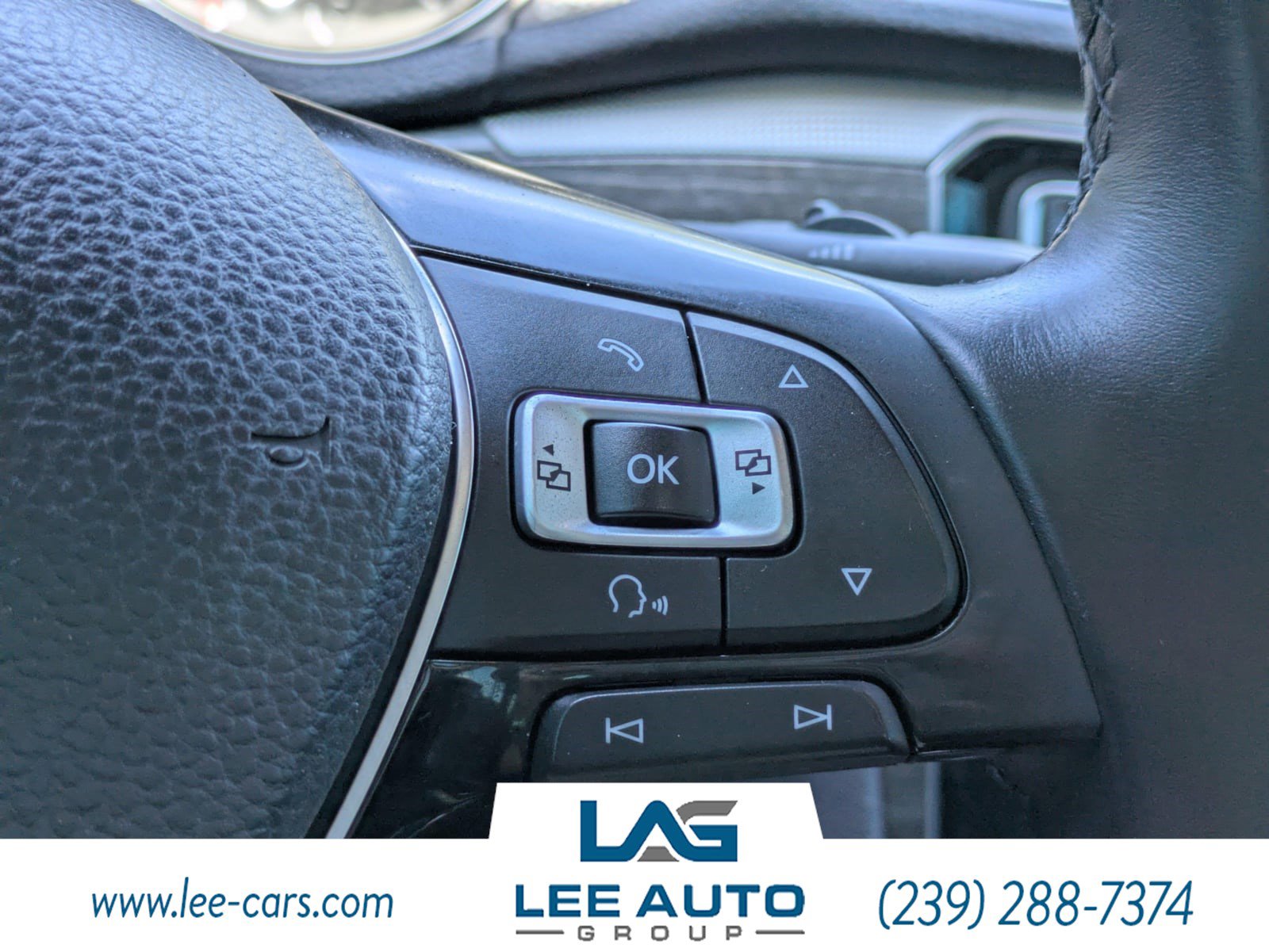 Used 2017 Volkswagen Passat 1.8T SEL Premium image 20