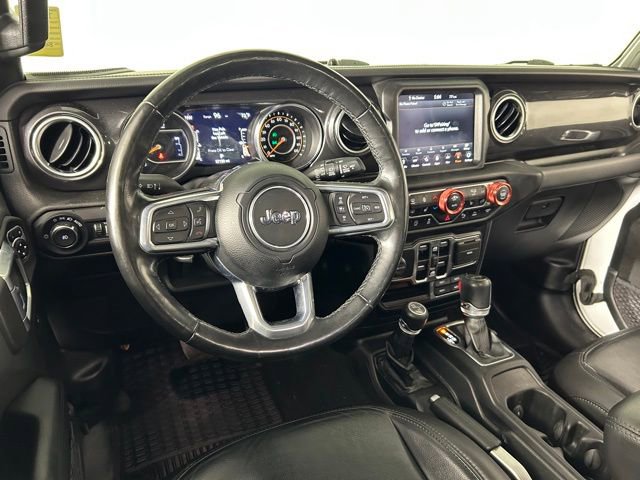 Used 2021 Jeep Wrangler Unlimited Sahara AWD/4WD image 17