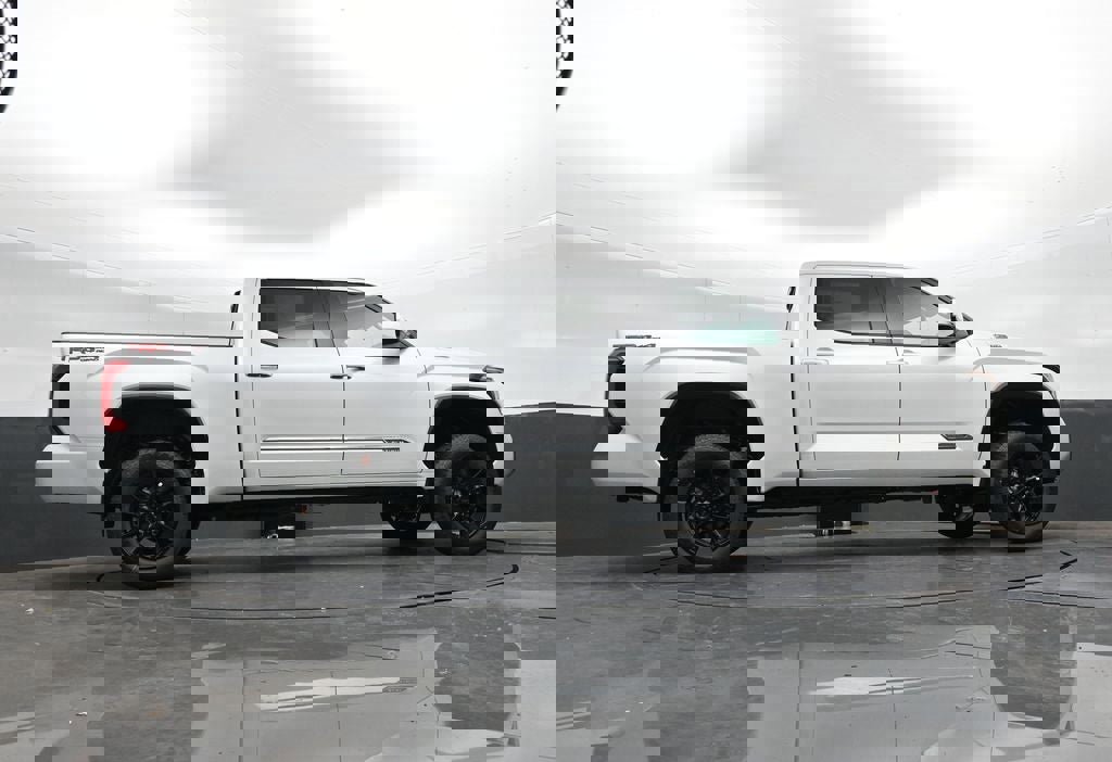 New 2026 Toyota Tundra Platinum w/ TRD Off-Road Package image 34