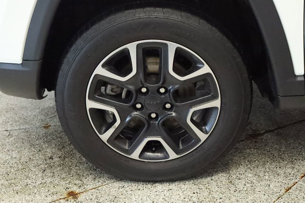 Certified 2018 Jeep Compass Trailhawk w/ Leather Interior Group image 14