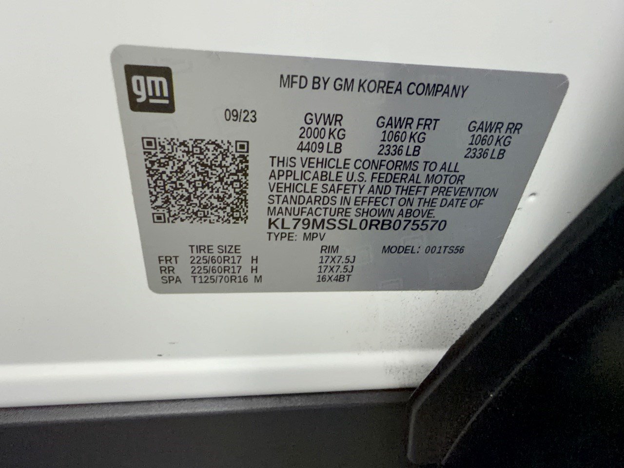 Used 2024 Chevrolet TrailBlazer ACTIV w/ Convenience Package AWD/4WD image 31