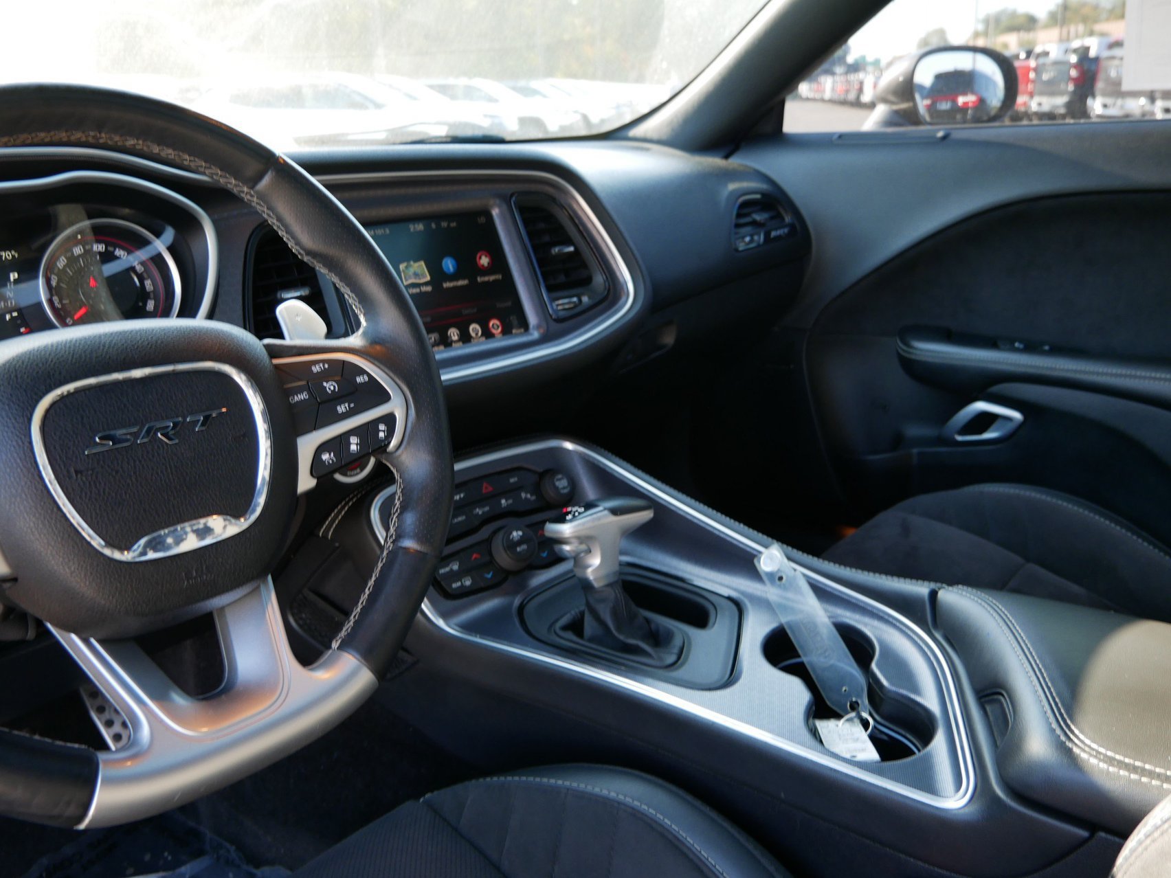 Used 2016 Dodge Challenger SRT w/ Technology Group RWD image 14
