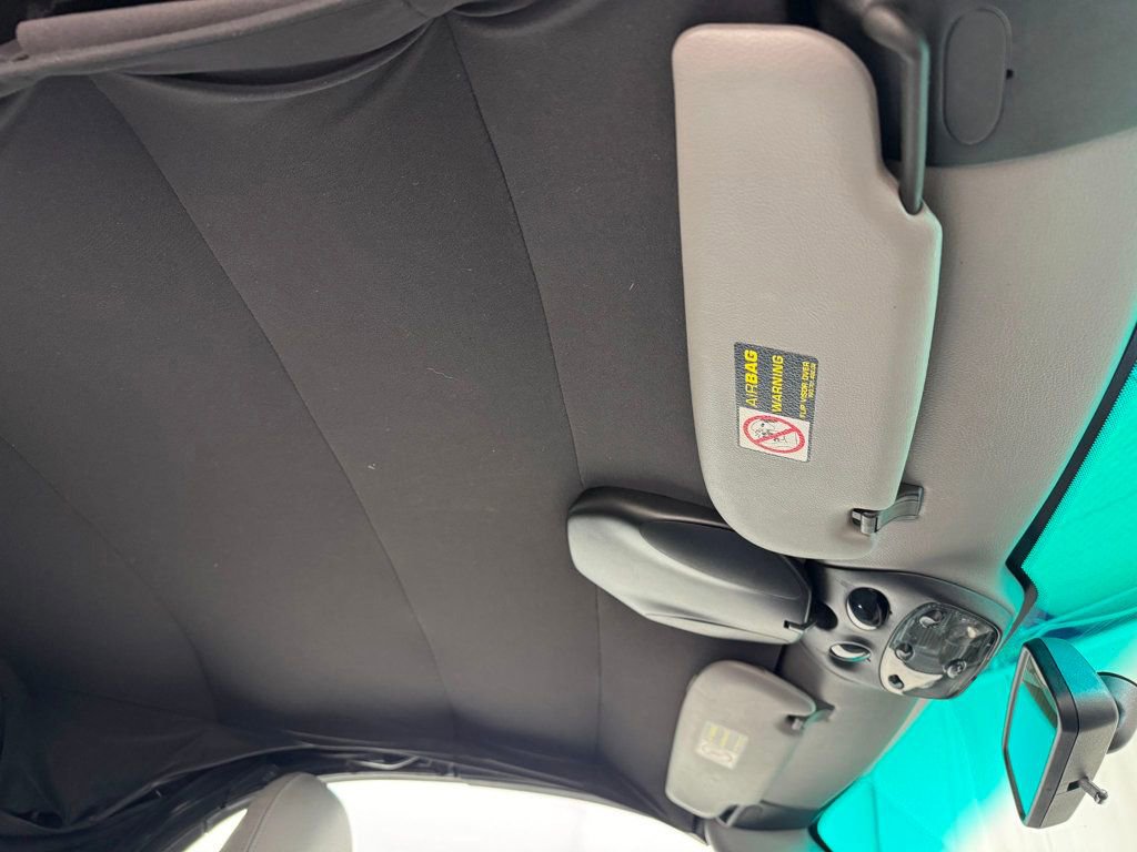 Used 2003 Porsche 911 Carrera image 38