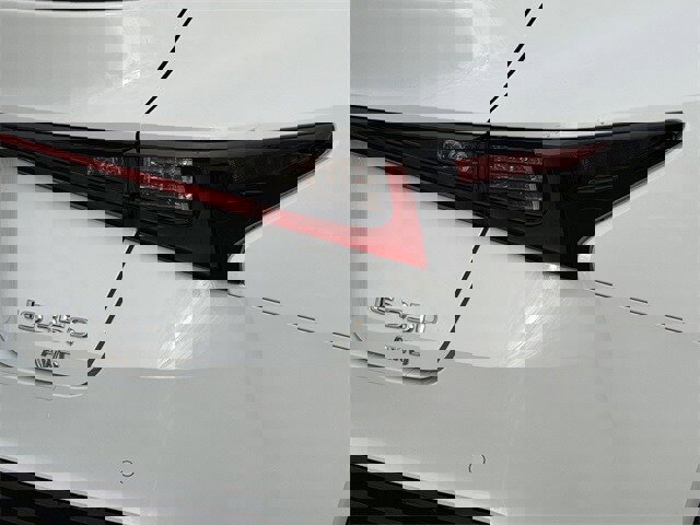 Used 2023 Lexus IS 350 F Sport image 7