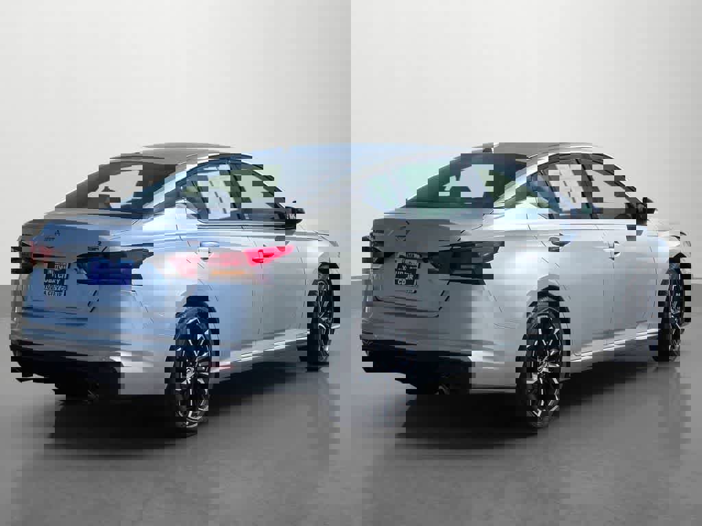 Used 2024 Nissan Altima 2.5 SR image 6