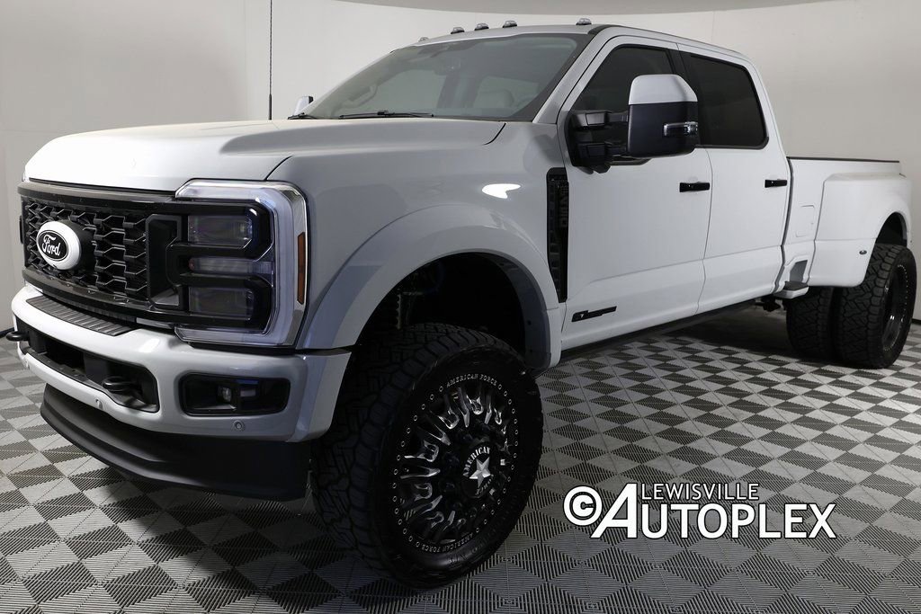 Used 2025 Ford F450 Platinum w/ Platinum Plus Package image 10