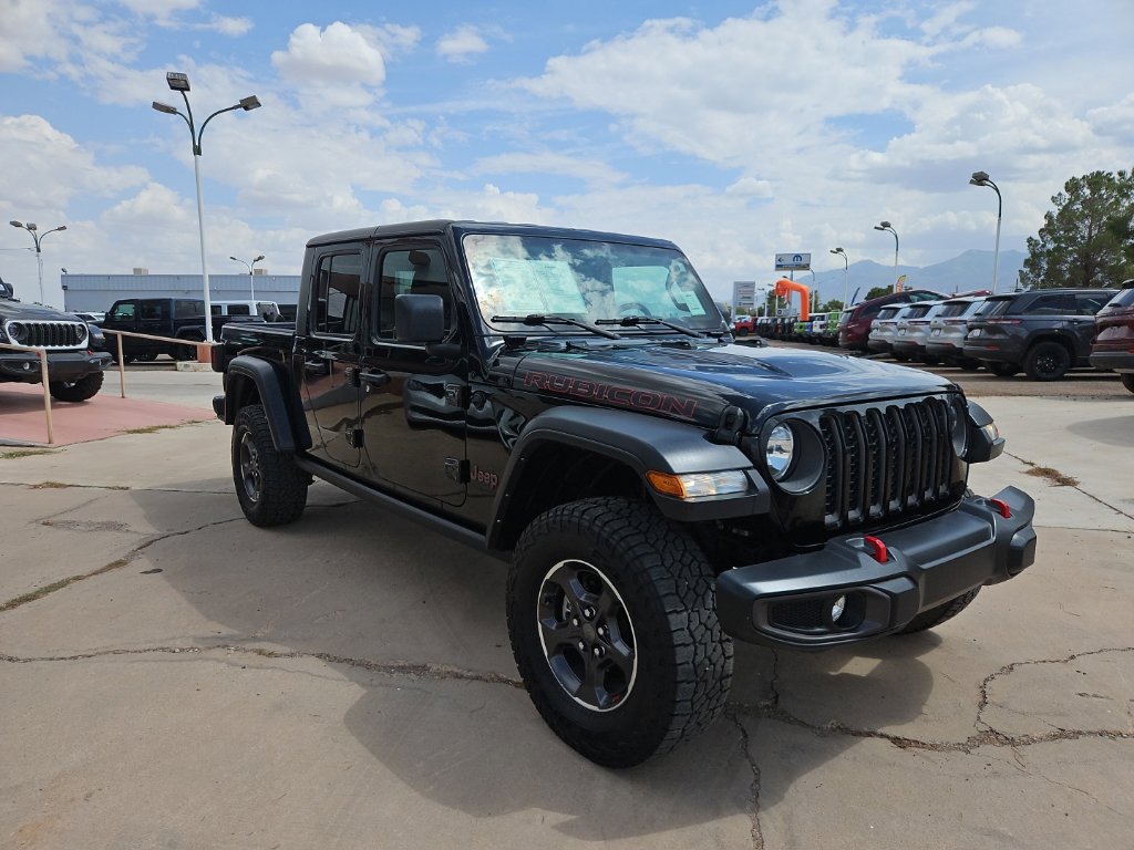 Used 2023 Jeep Gladiator Rubicon w/ Trailer Tow Package AWD/4WD image 5