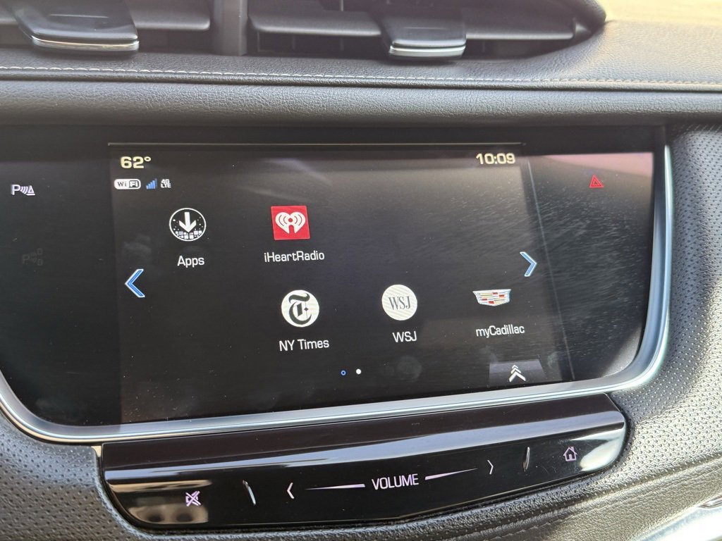 Used 2018 Cadillac XT5 Luxury image 11