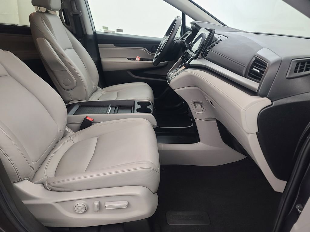 Used 2024 Honda Odyssey EX-L image 13