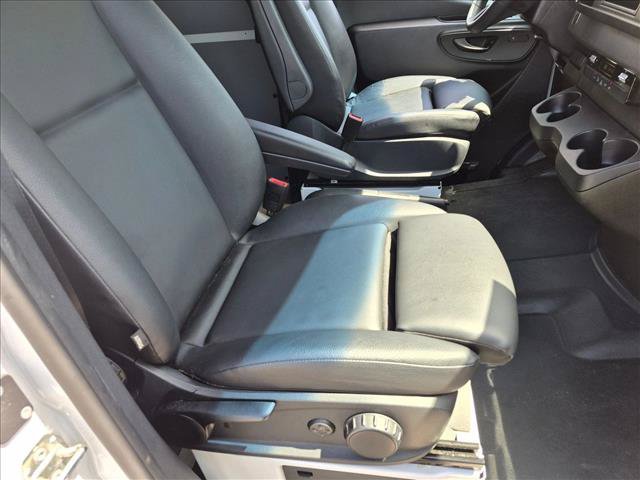 Used 2025 Mercedes-Benz Sprinter 2500 image 16