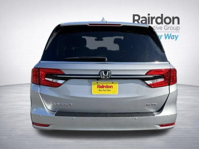 Used 2024 Honda Odyssey Elite image 6