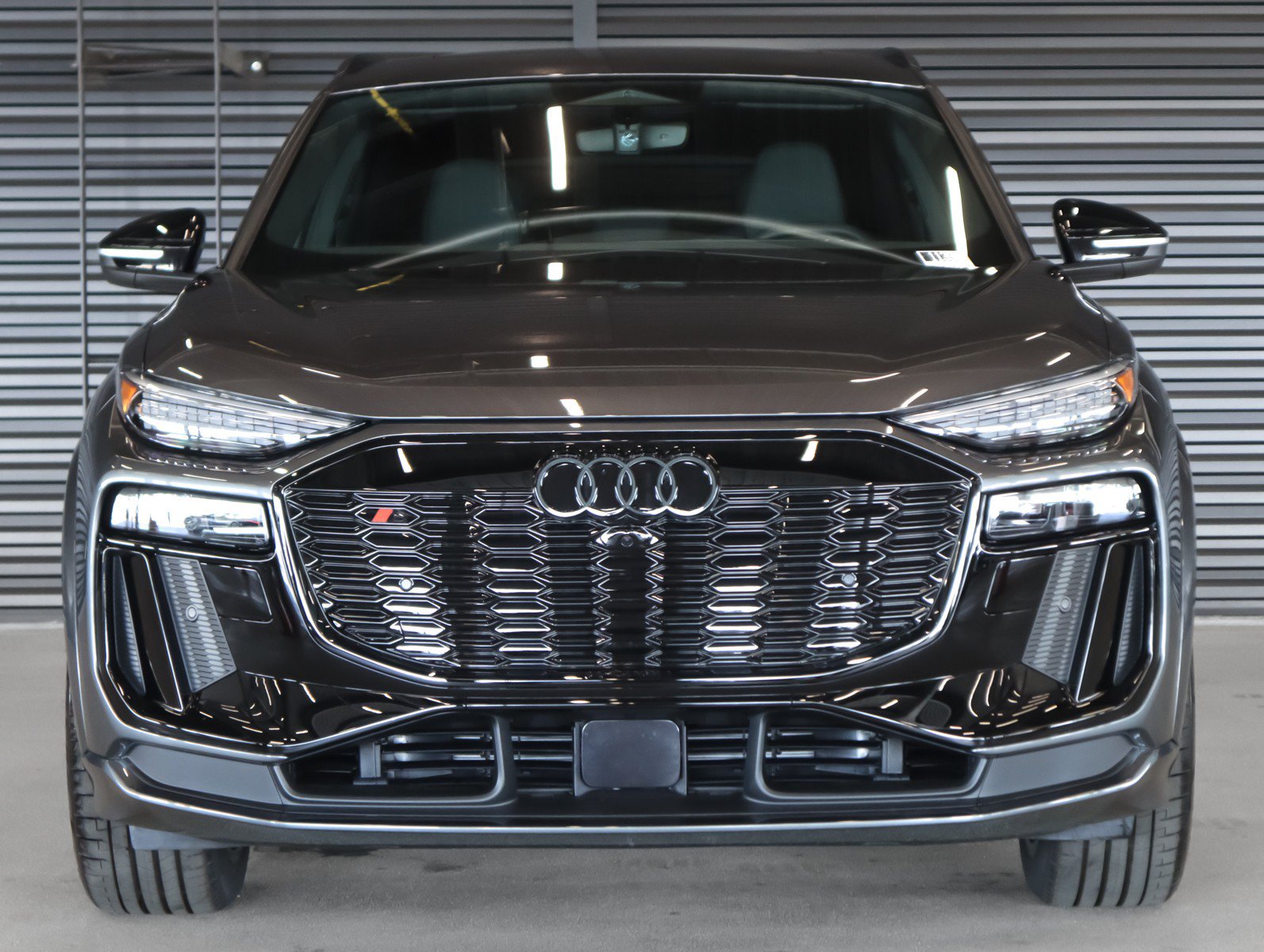 New 2027 Audi SQ6 e-tron Premium Plus AWD/4WD image 12