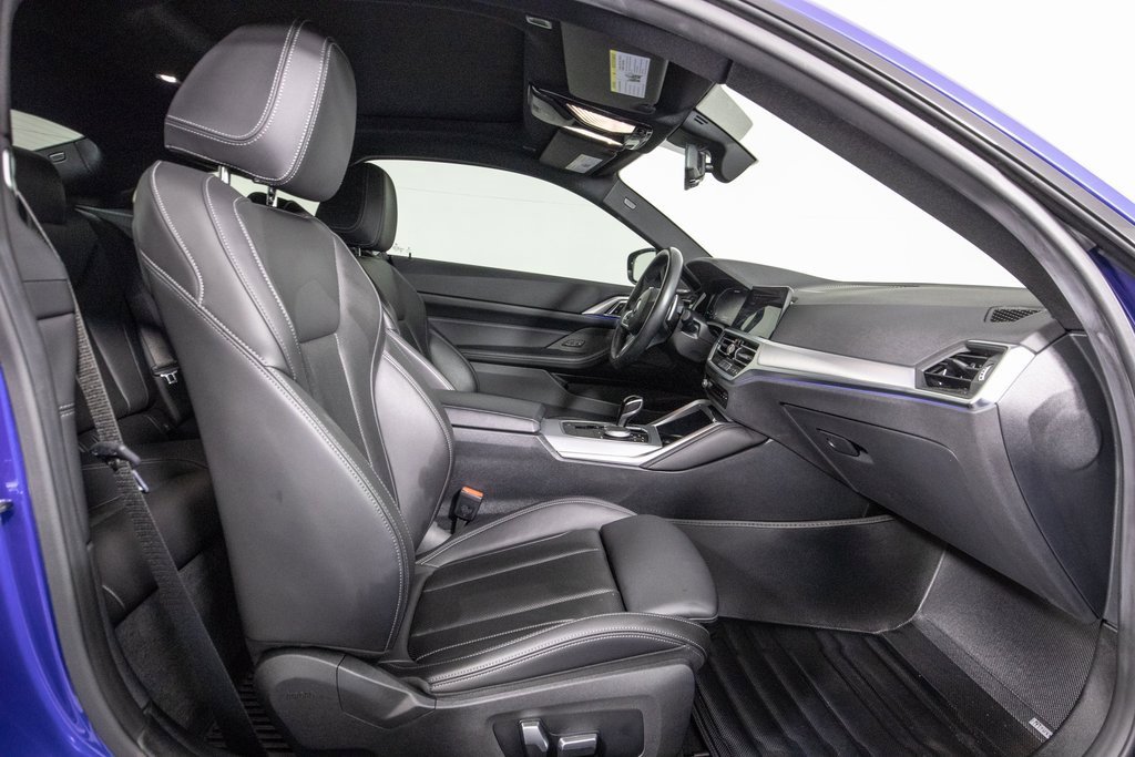 Used 2023 BMW 440i xDrive Coupe w/ Premium Package image 10