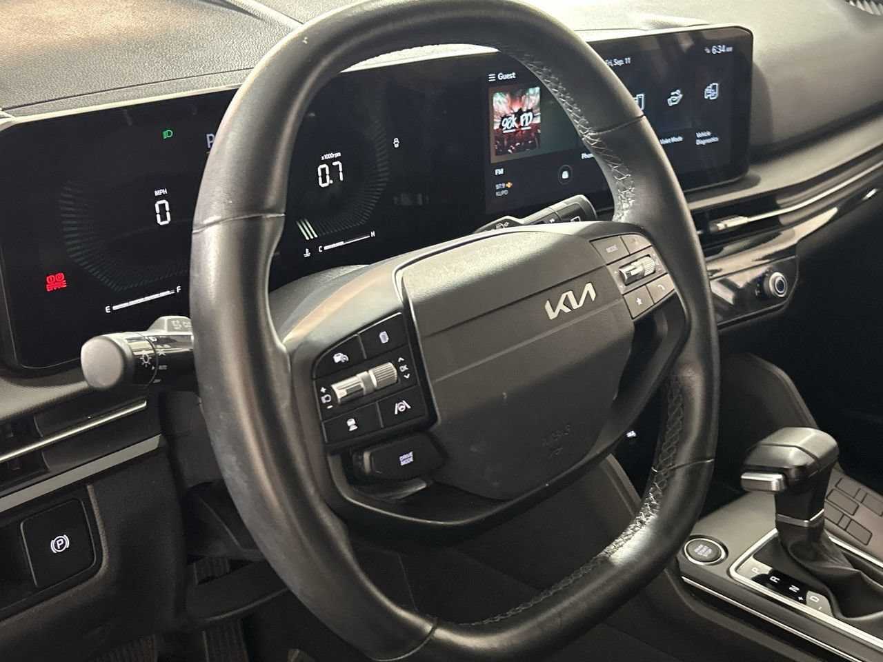 Used 2026 Kia Sportage LX FWD image 14