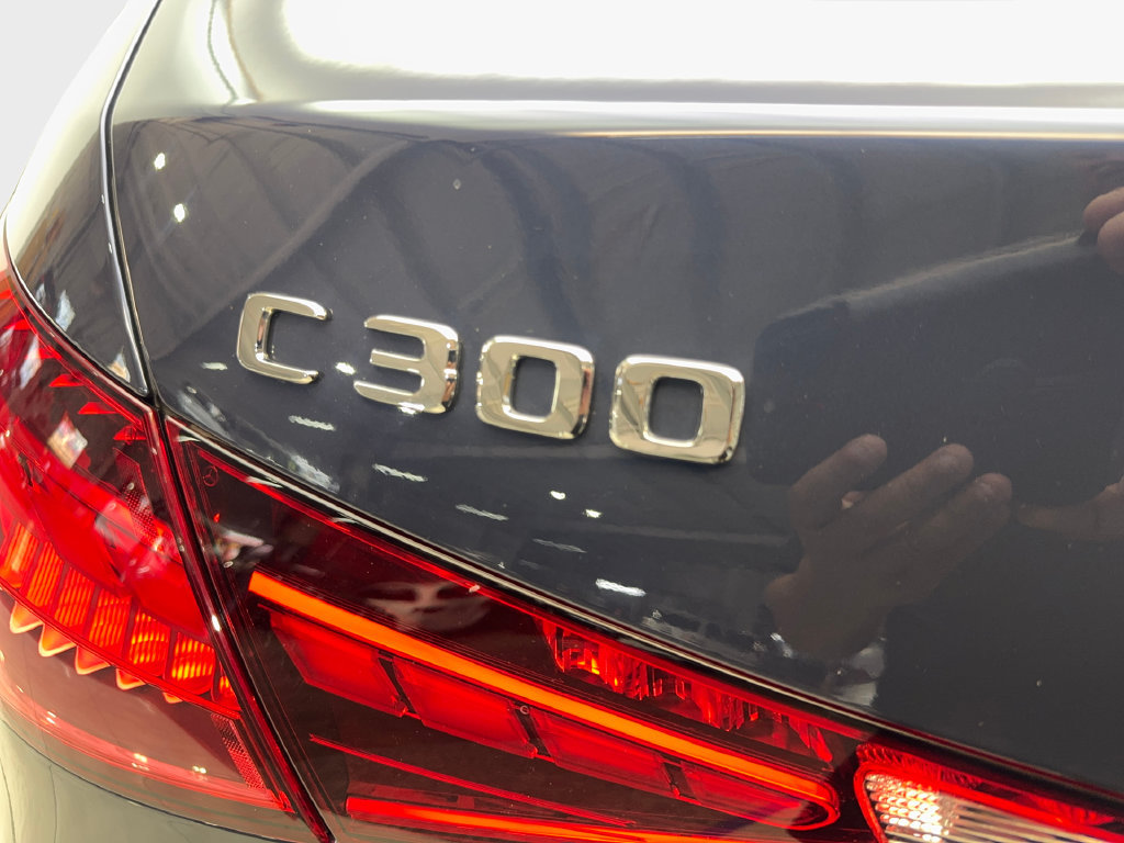 Used 2024 Mercedes-Benz C 300 Sedan image 25