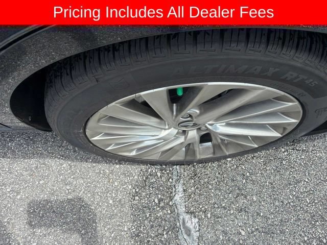 Used 2019 Lexus ES 300h w/ Accessory Package 2 FWD image 14