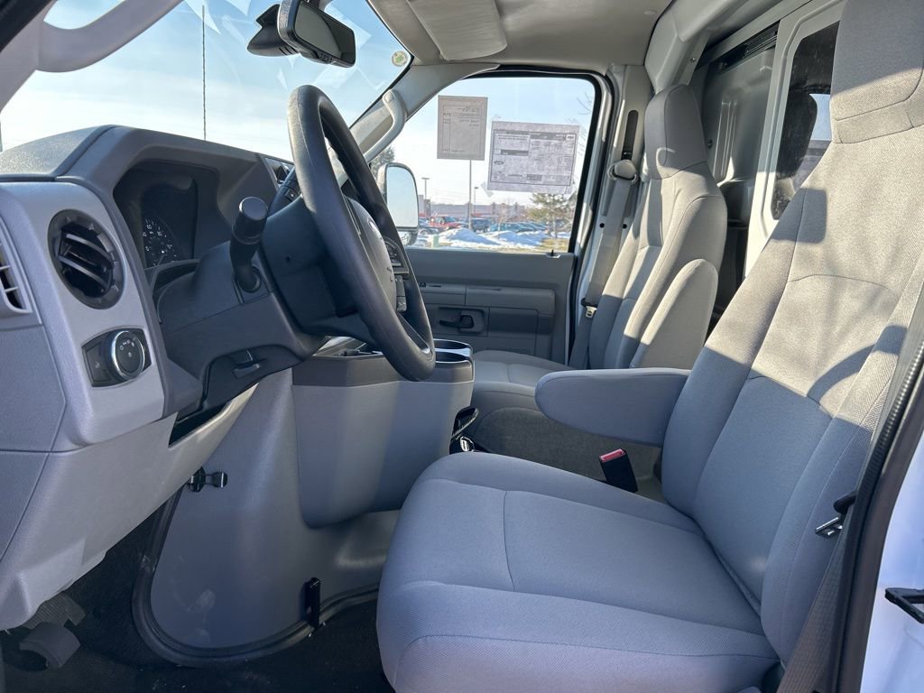New 2026 Ford E-350 and Econoline 350 Super Duty w/ Power Equipment Group RWD image 6