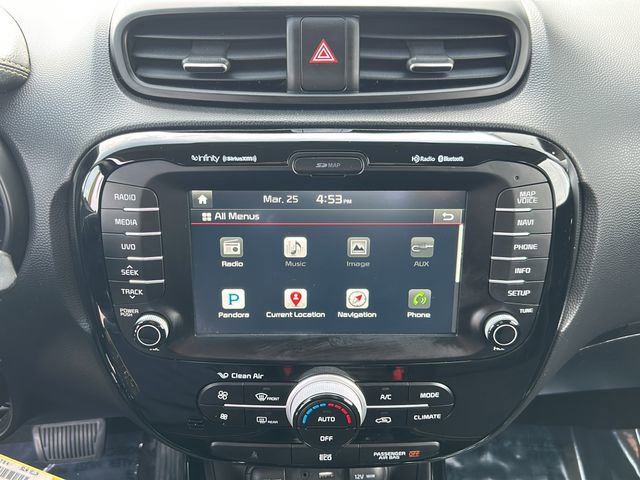 Used 2016 Kia Soul + w/ Audio Package image 10