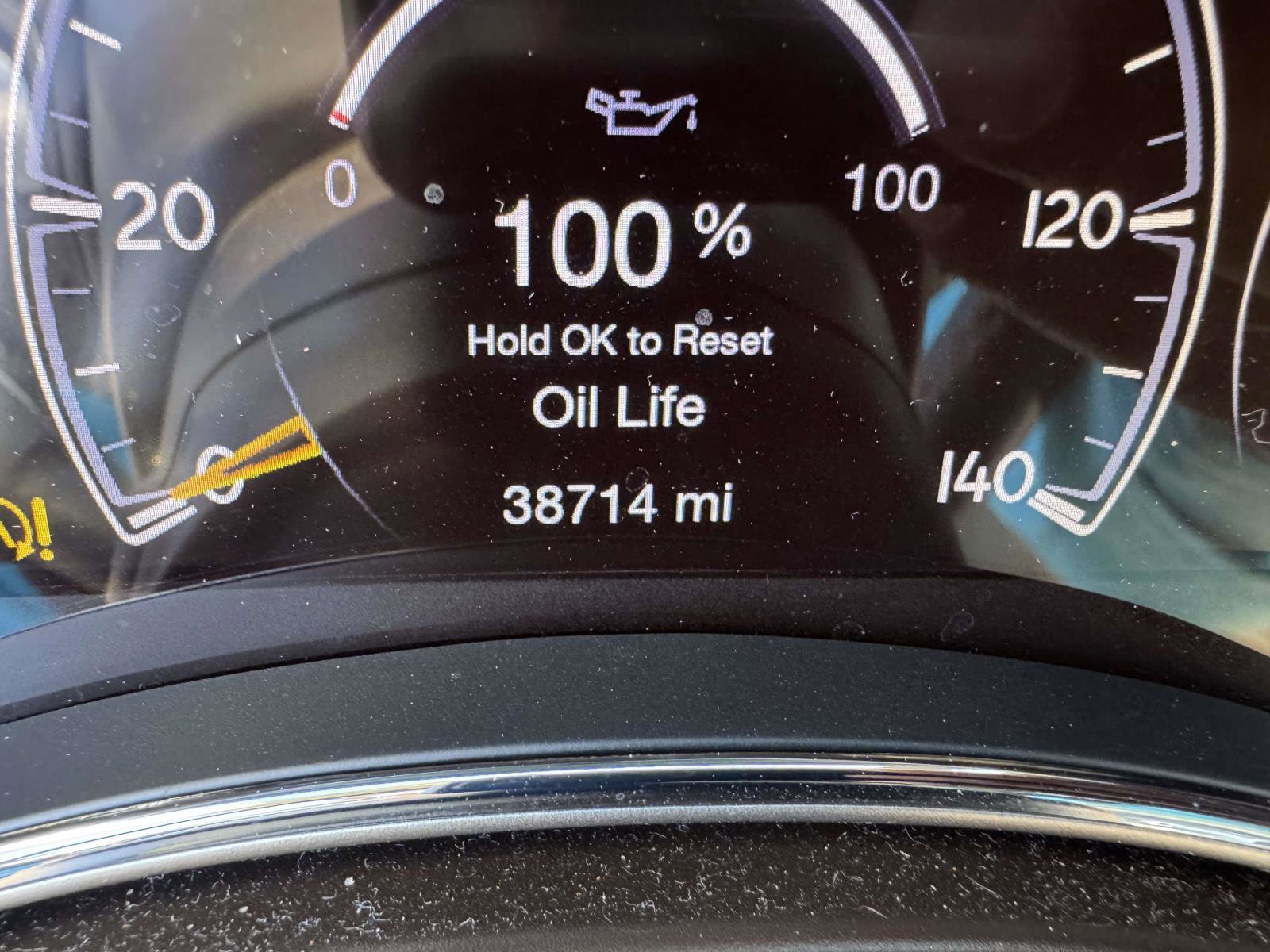 Used 2021 Jeep Grand Cherokee Overland AWD/4WD image 37