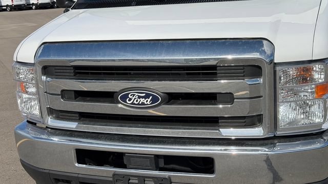 New 2027 Ford E-350 and Econoline 350 Super Duty w/ Power Equipment Group RWD image 5