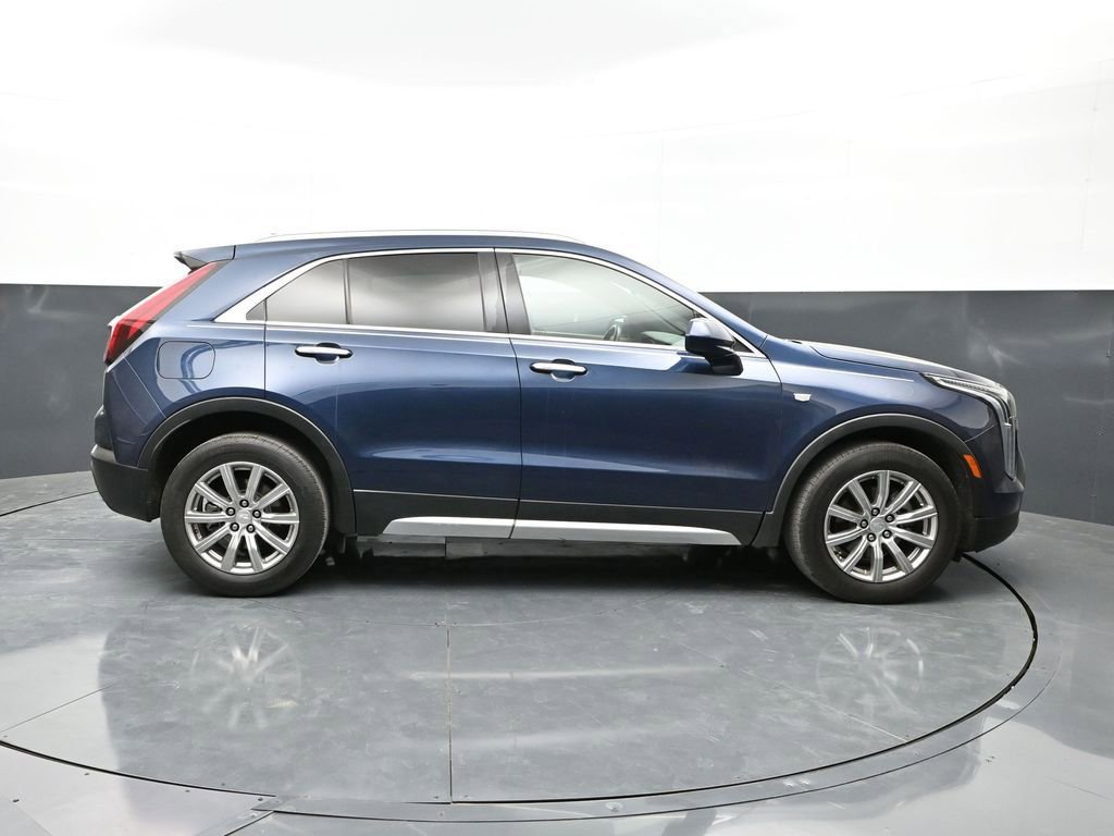 Used 2019 Cadillac XT4 Premium Luxury w/ Cold Weather Package image 4